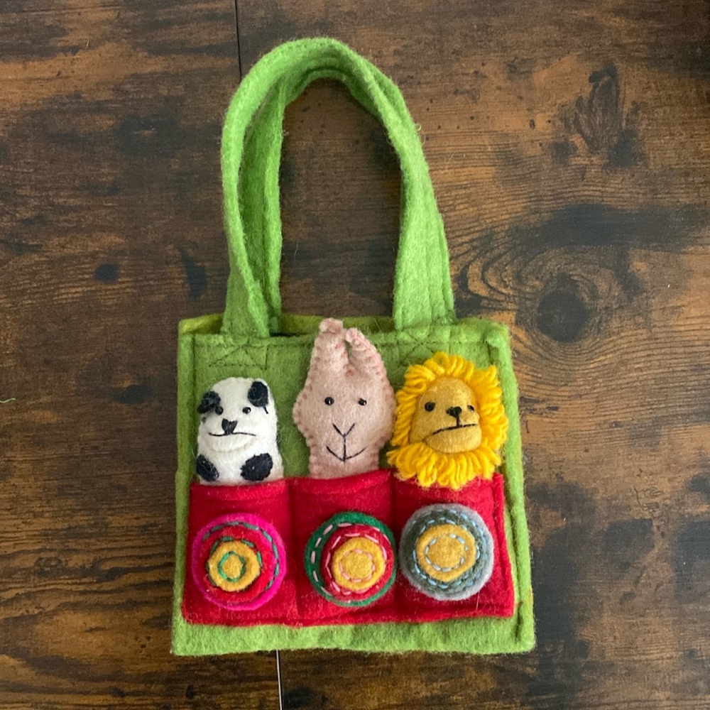Handmade, Wool Finger Puppet Set w/ Bag
